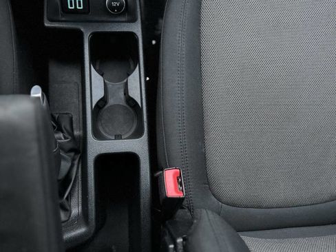 Used 2019 Ford Transit Connect XL image 17