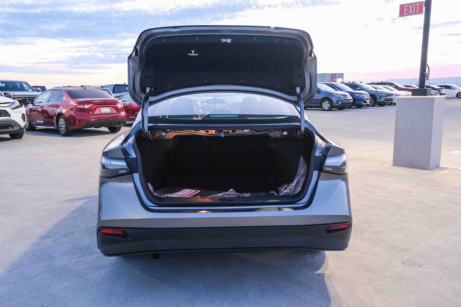 New 2027 Nissan Sentra S w/ Floor Mat Package FWD image 13