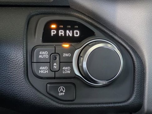 New 2026 RAM 1500 Big Horn AWD/4WD image 22