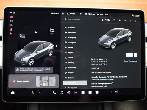 Used 2022 Tesla Model Y Long Range AWD/4WD image 6