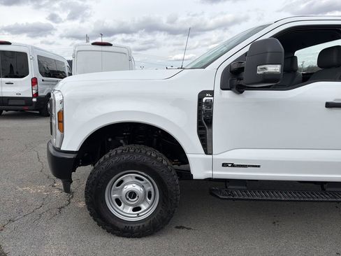 New 2026 Ford F350 XL w/ 360-Degree Camera Package AWD/4WD image 11