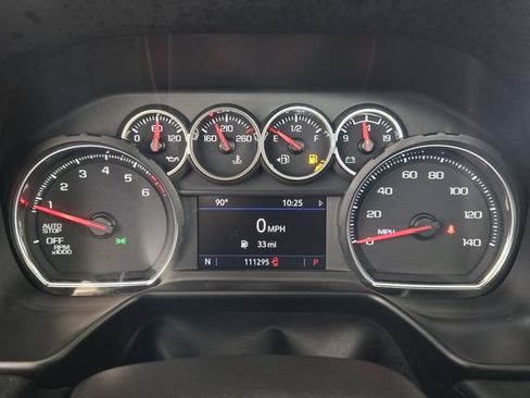 Used 2021 Chevrolet Tahoe LT w/ LT Signature Plus Package RWD image 17