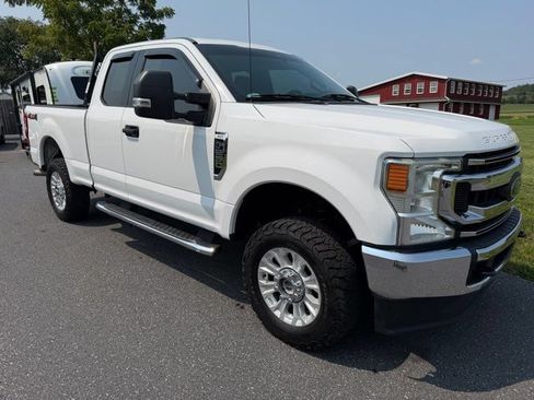 Used 2020 Ford F250 XLT w/ Snow Plow Prep Package AWD/4WD image 6