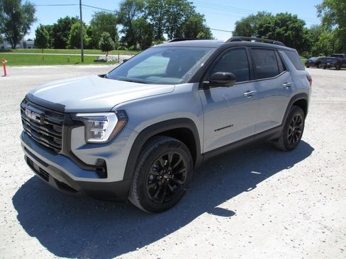 New 2026 GMC Terrain Elevation w/ Elevation Premium Package FWD image 9