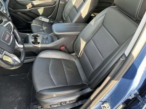 Certified 2024 GMC Terrain SLT FWD image 14