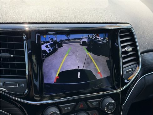 Used 2020 Jeep Grand Cherokee Limited AWD/4WD image 54