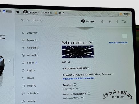 Used 2026 Tesla Model Y Performance image 15