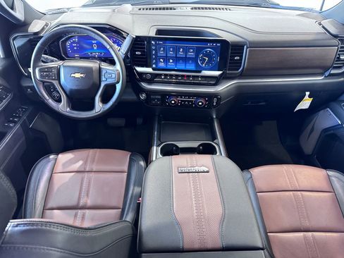 Certified 2024 Chevrolet Silverado 3500 High Country w/ High Country Premium Package AWD/4WD image 13