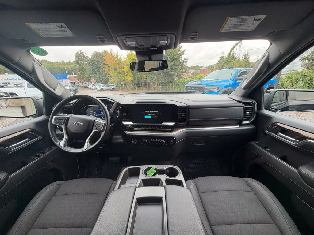 Used 2023 Chevrolet Silverado 1500 RST AWD/4WD image 23