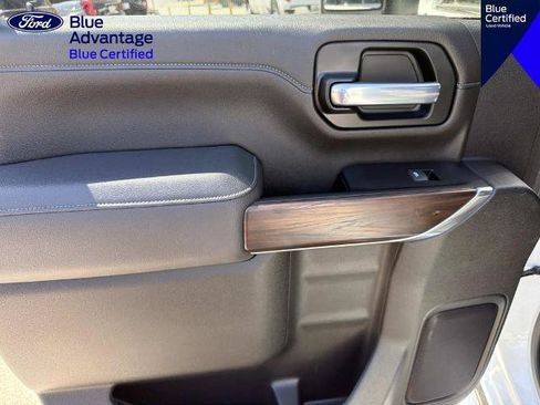 Used 2023 GMC Sierra 3500 SLT w/ SLT Premium Package AWD/4WD image 11