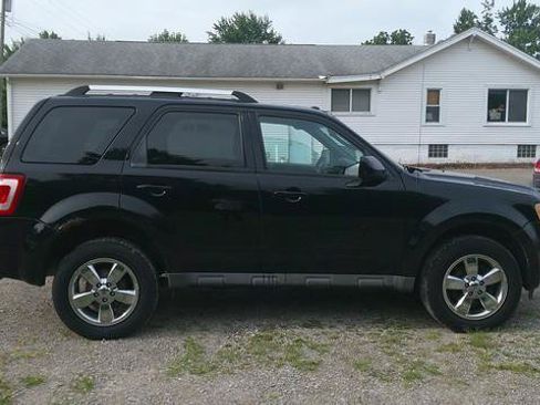 Used 2009 Ford Escape Limited FWD image 3