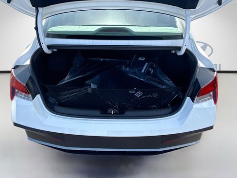 New 2026 Hyundai Elantra Sport FWD image 18