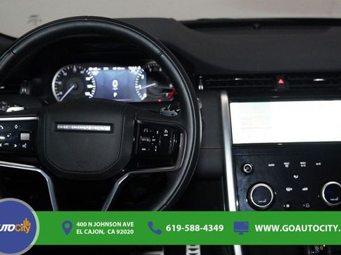 Used 2023 Land Rover Discovery Sport SE R-Dynamic AWD/4WD image 5