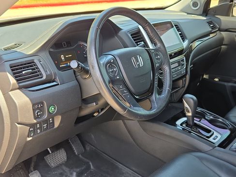 Used 2018 Honda Ridgeline RTL-E image 12