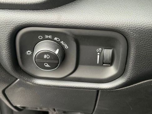 New 2026 RAM 2500 Big Horn AWD/4WD image 25