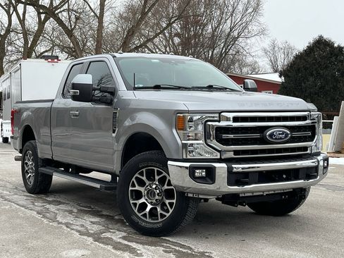 Used 2020 Ford F250 Lariat w/ Lariat Value Package AWD/4WD image 5