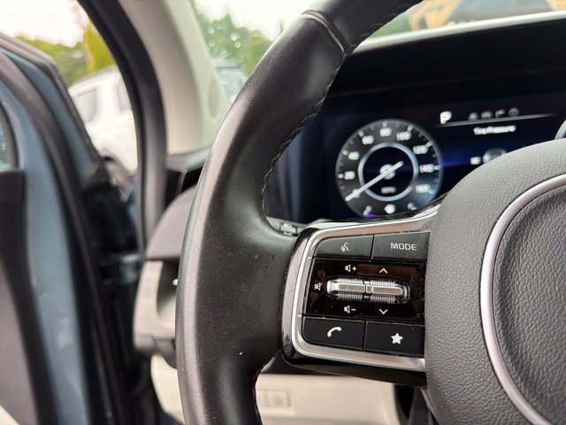 Used 2024 Kia Carnival SX FWD image 16