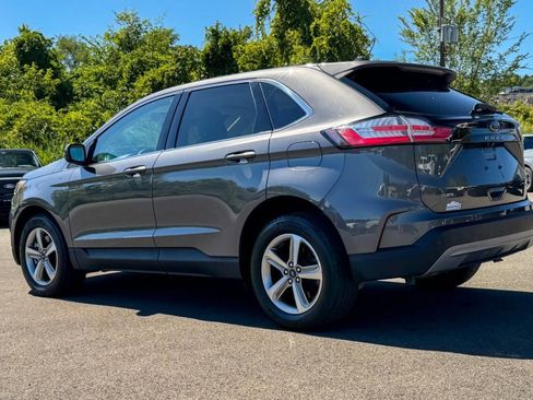 Used 2022 Ford Edge SEL w/ Convenience Package image 5