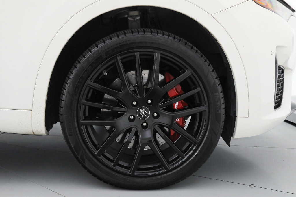 Certified 2024 Maserati Levante Modena Ultima AWD/4WD image 21