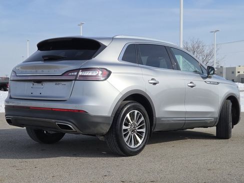 Used 2020 Lincoln Nautilus Premier w/ Equipment Group 101A image 17