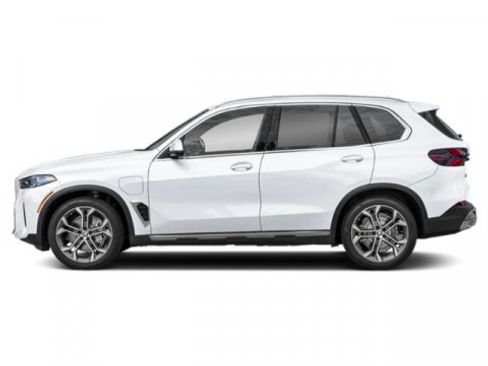 New 2026 BMW X5 xDrive50e w/ Premium Package image 3