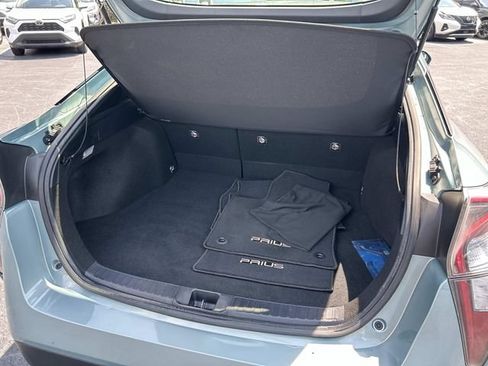 Used 2016 Toyota Prius Two FWD image 12