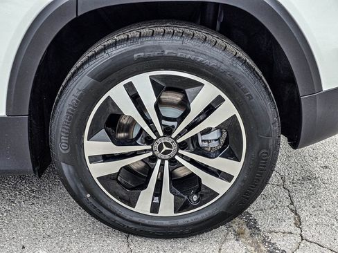 New 2026 Mercedes-Benz GLB 250 4MATIC image 8