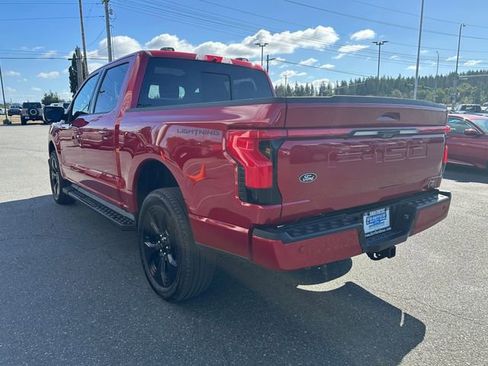 Used 2025 Ford F150 Lightning Platinum w/ Dark Elements Package image 5