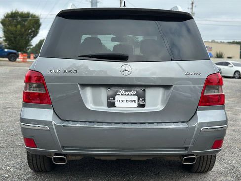 Used 2010 Mercedes-Benz GLK 350 4MATIC image 4