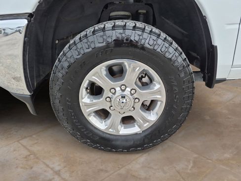 Used 2023 RAM 2500 Big Horn w/ Level 1 Equipment Group AWD/4WD image 26