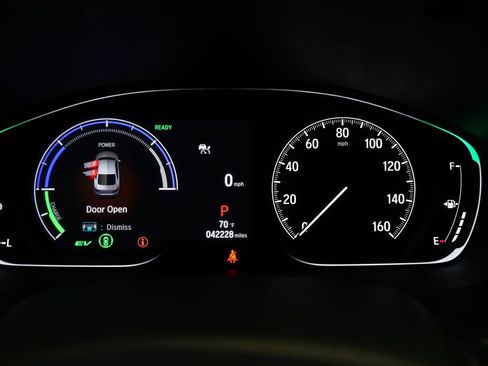Certified 2022 Honda Accord Touring image 2