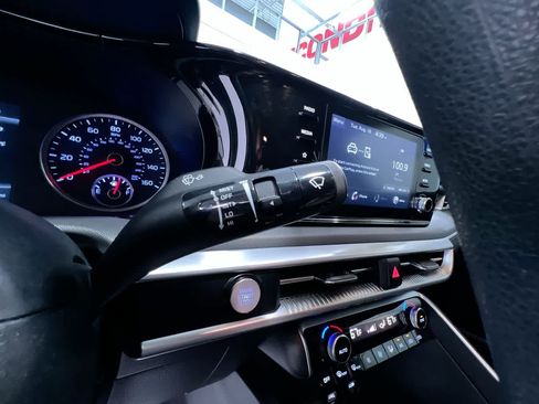 Used 2022 Kia K5 LXS FWD image 19