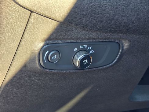 Certified 2024 Chevrolet Equinox RS image 40