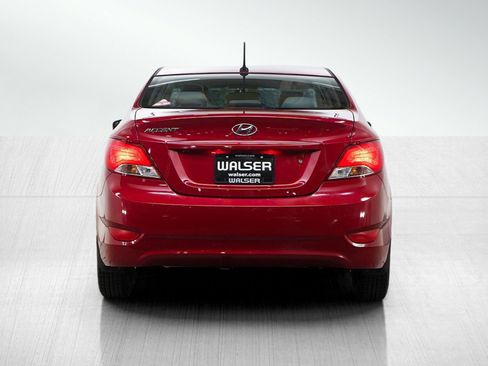 Used 2015 Hyundai Accent GLS w/ Option Group 02 image 4