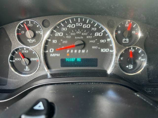 Used 2021 Chevrolet Express 2500 w/ Driver Convenience Package RWD image 25
