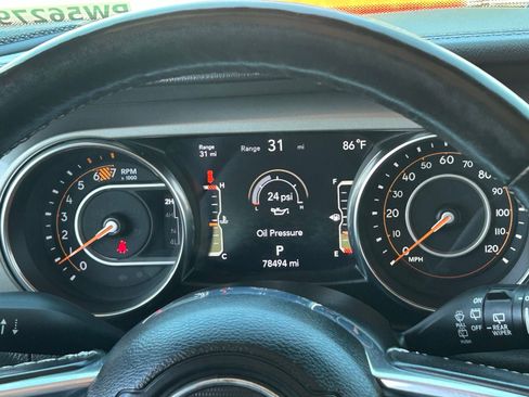 Used 2023 Jeep Wrangler Unlimited Sahara w/ Cold Weather Group AWD/4WD image 27