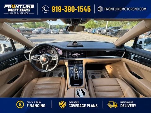 Used 2018 Porsche Panamera RWD image 18