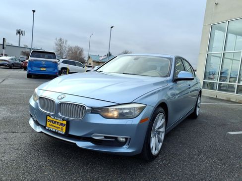 Used 2013 BMW 328i xDrive Sedan image 3