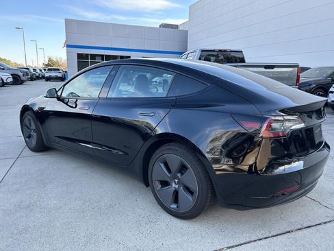 Used 2021 Tesla Model 3 Long Range image 3