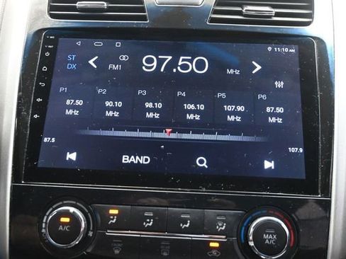 Used 2015 Nissan Altima 2.5 S w/ Power Driver Seat Package FWD image 17