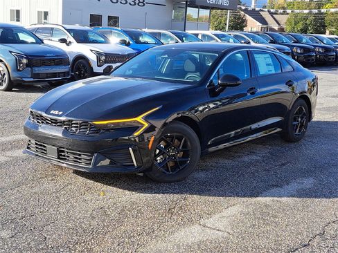 New 2026 Kia K5 LXS image 28