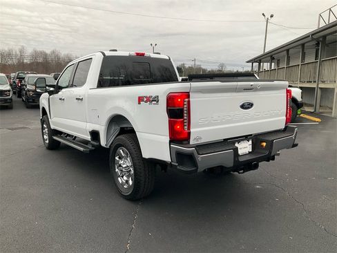 New 2026 Ford F250 Lariat w/ Chrome Package image 7