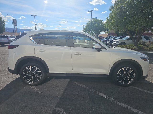Used 2023 MAZDA CX-5 AWD 2.5 S w/ Premium Package image 4