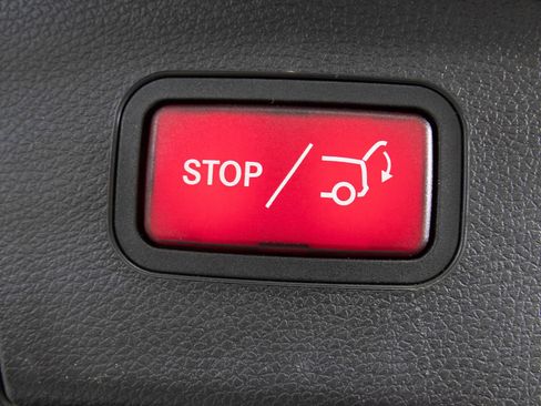 Used 2016 Mercedes-Benz GLA 250 GLA 250 image 36