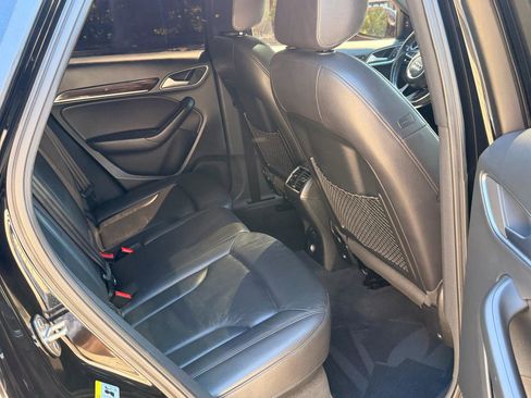 Used 2018 Audi Q3 2.0T Premium Plus w/ Premium Plus Package AWD/4WD image 25