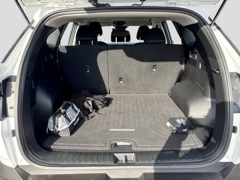 Certified 2025 Hyundai Tucson SE AWD/4WD image 22
