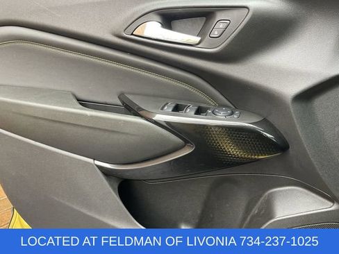 Used 2024 Chevrolet Trax ACTIV w/ Driver Confidence Package image 21