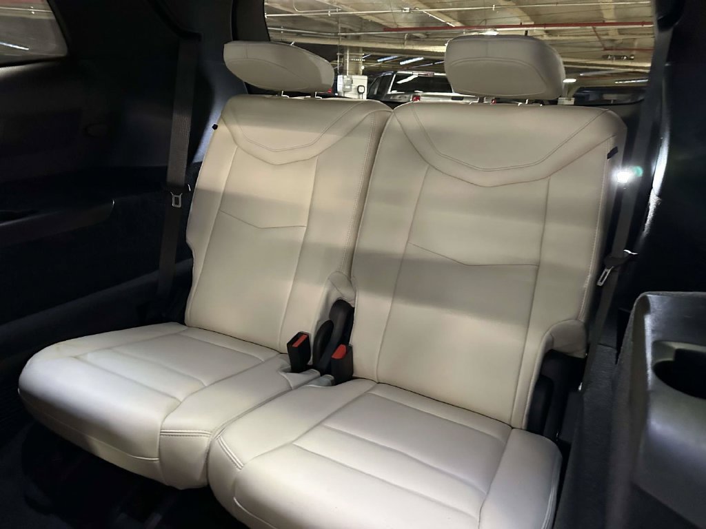 Used 2021 Cadillac XT6 Sport AWD/4WD image 16