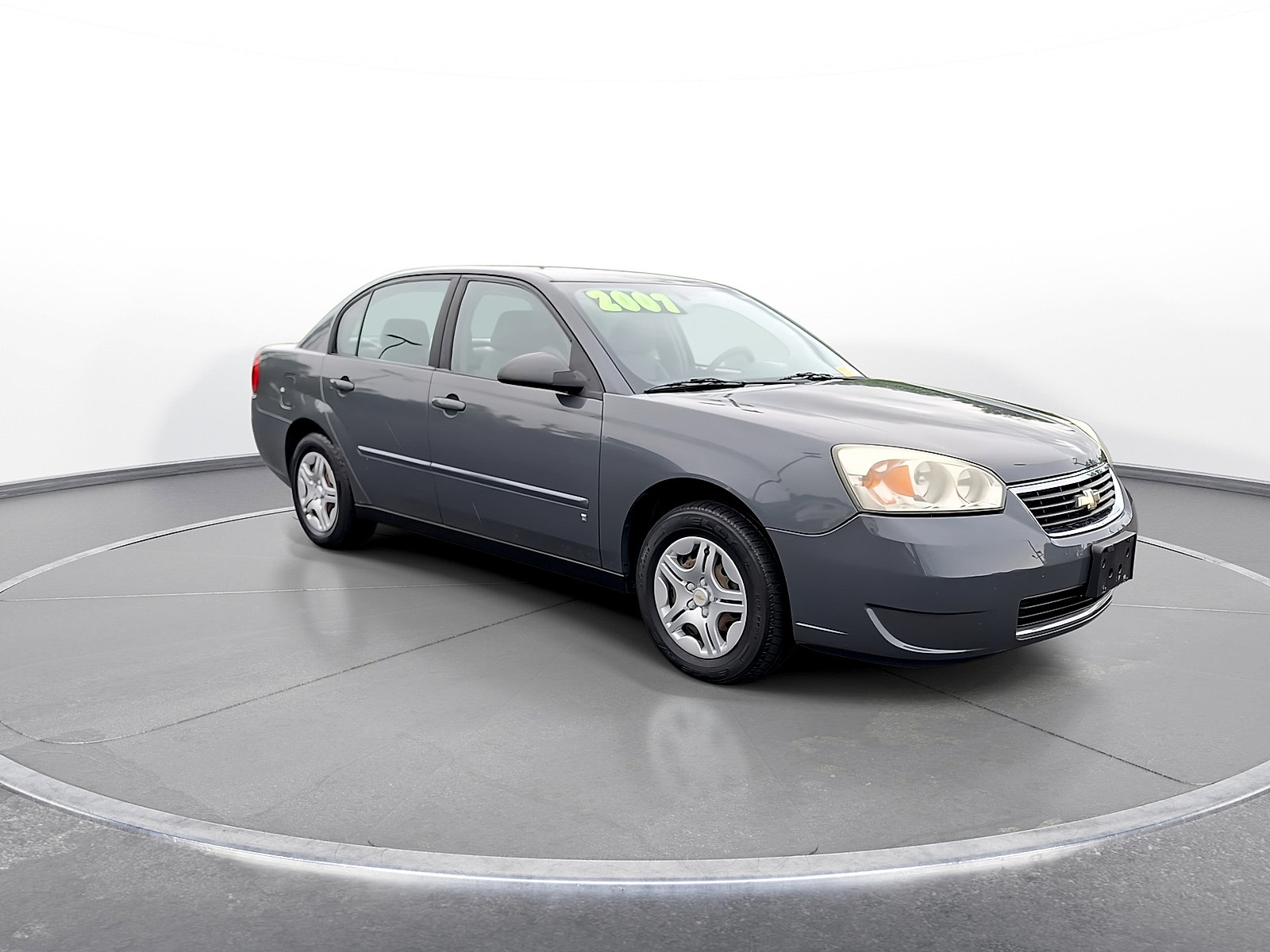 Used 2007 Chevrolet Malibu LS FWD image 2