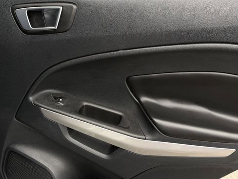 Used 2021 Ford EcoSport Titanium FWD image 25
